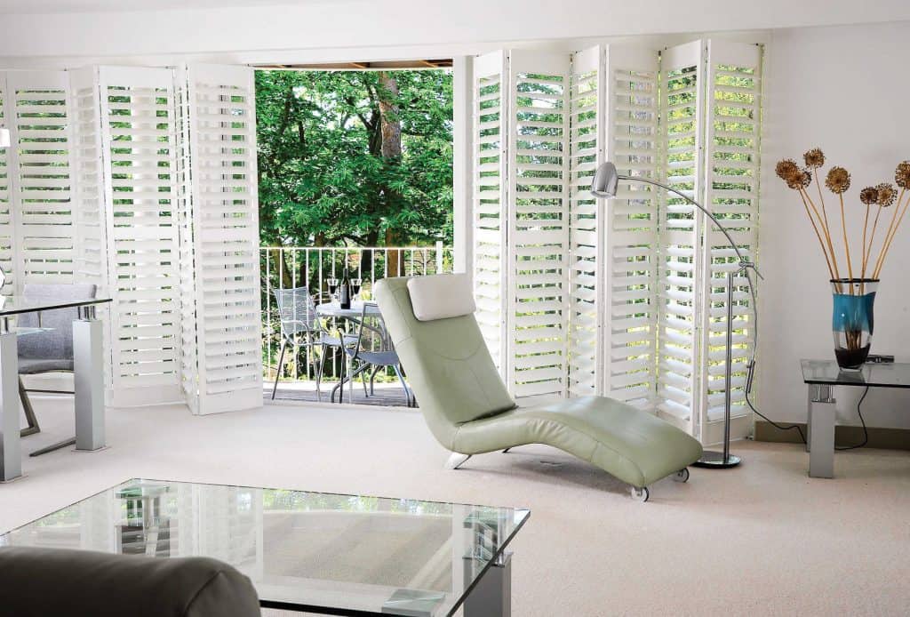 Bi-Fold Track shutter blinds
