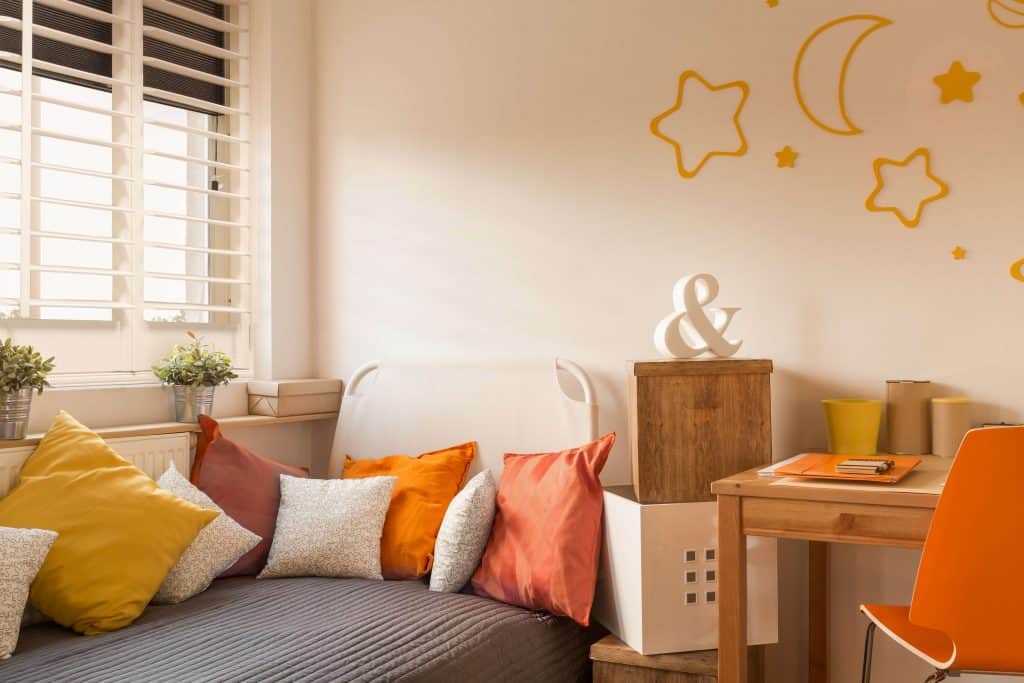 Kids bedroom shutter blinds