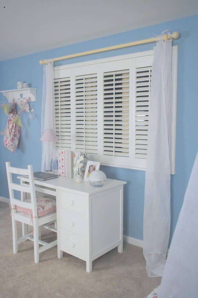 Childs bedroom shutter blinds
