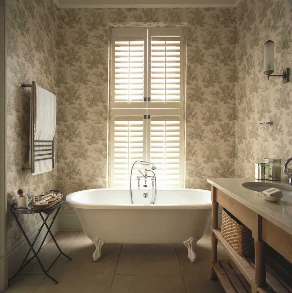 shutter blinds small Bathroom
